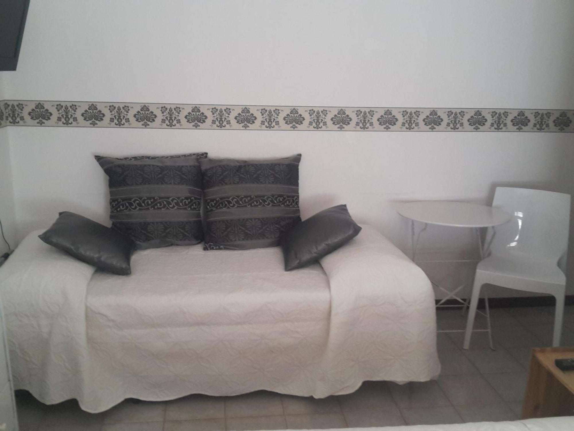 Su Planu Bed & Breakfast Cagliari Oda fotoğraf